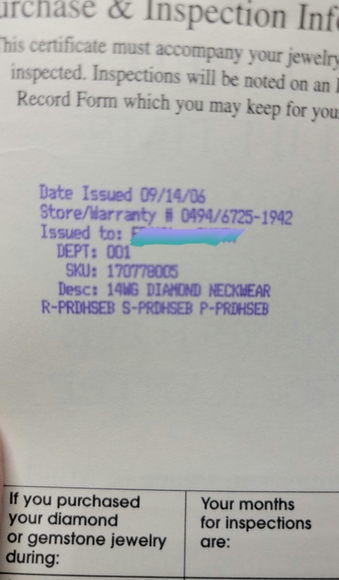 Diamond teardrop pendant and 2 sets of earrings - Picture 12 of 12